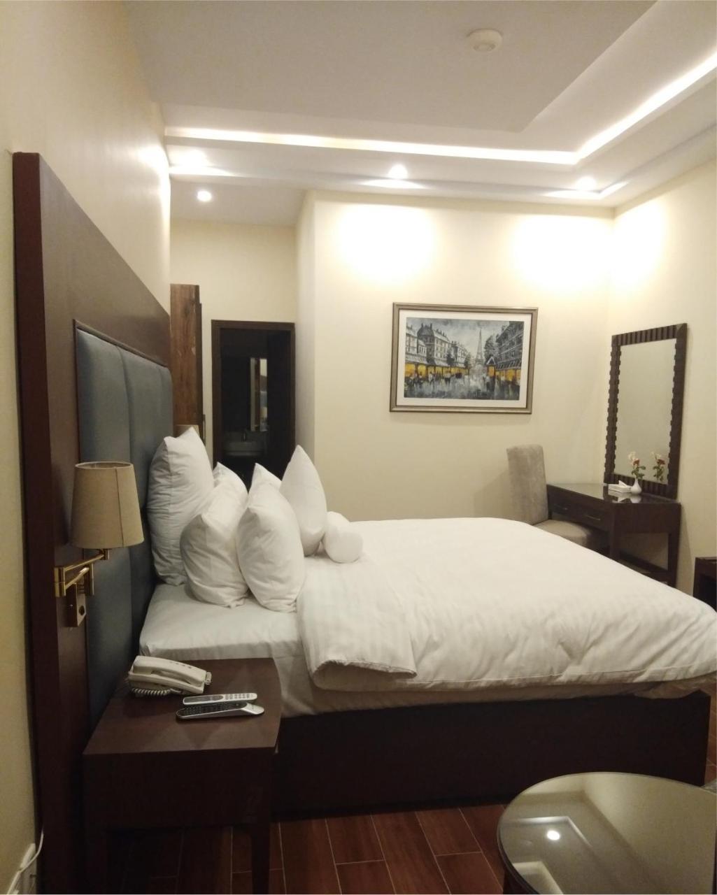 S Chalet Multan Buitenkant foto