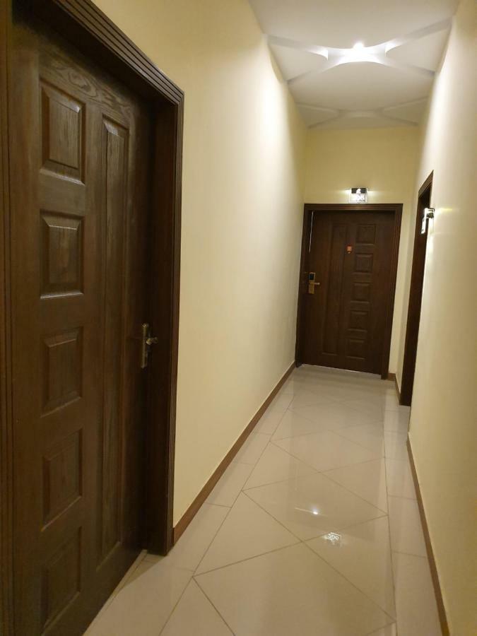 S Chalet Multan Buitenkant foto